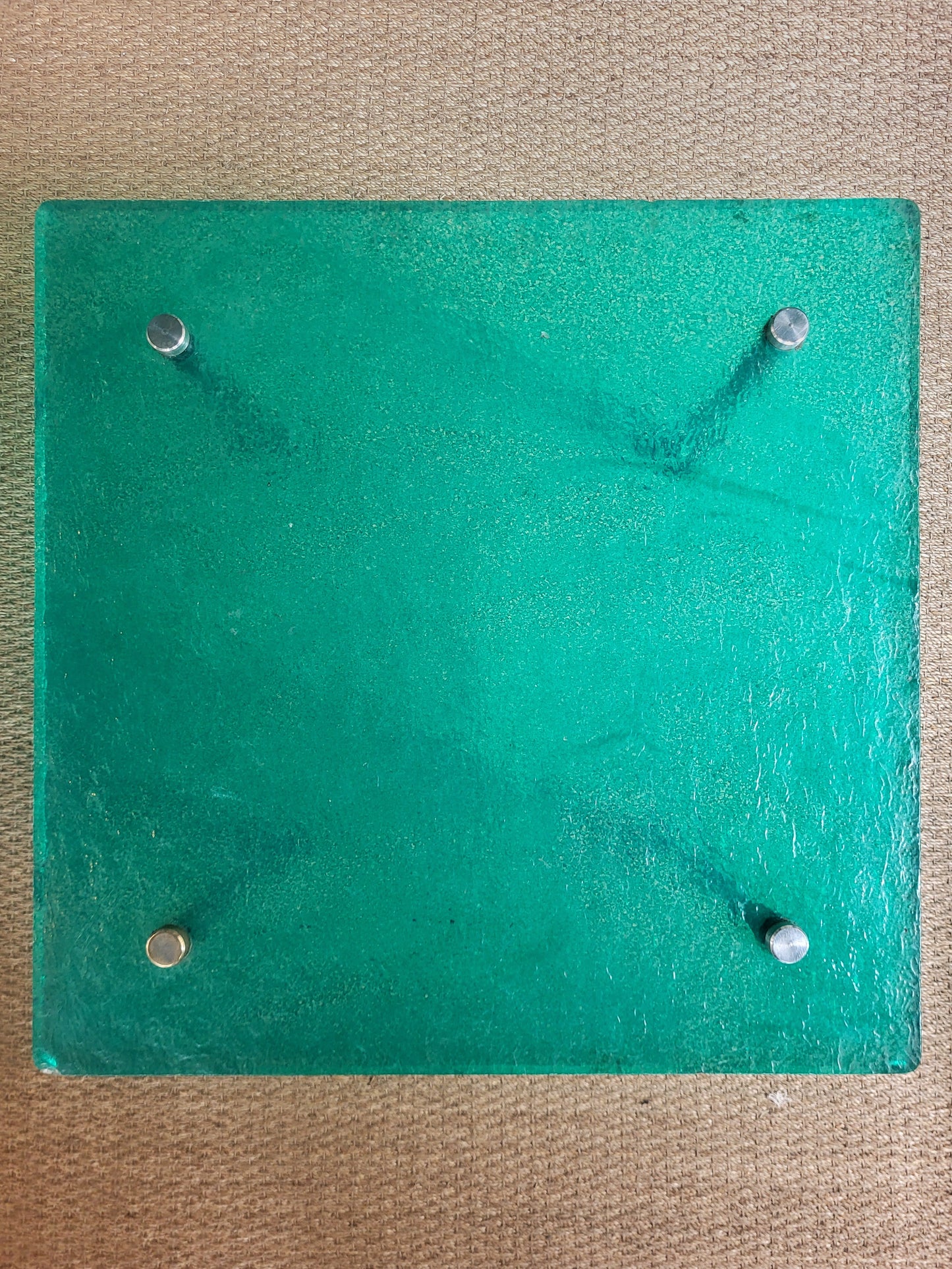 Table basse 80s en résine