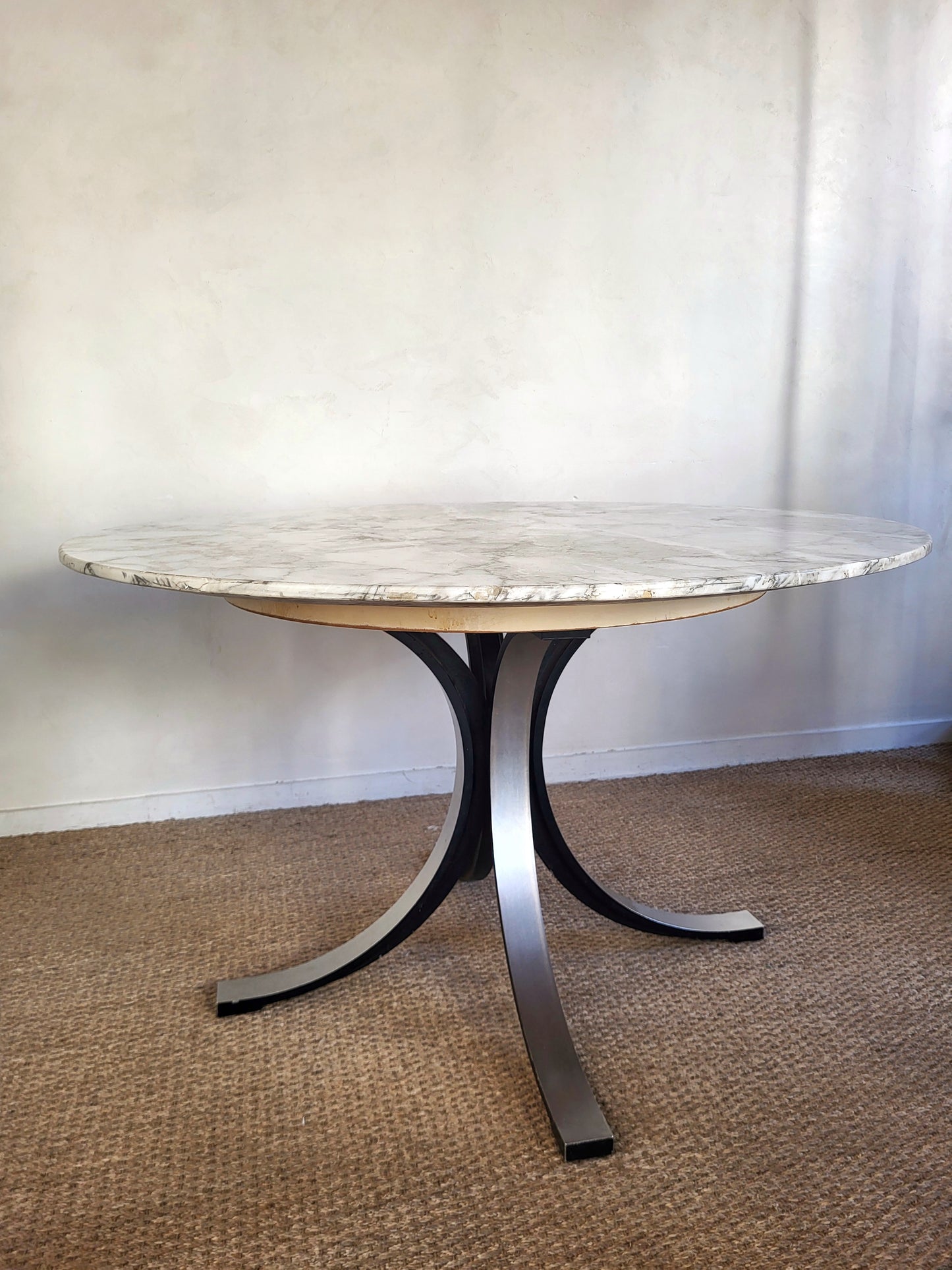 Table d'Osvaldo Borsani
