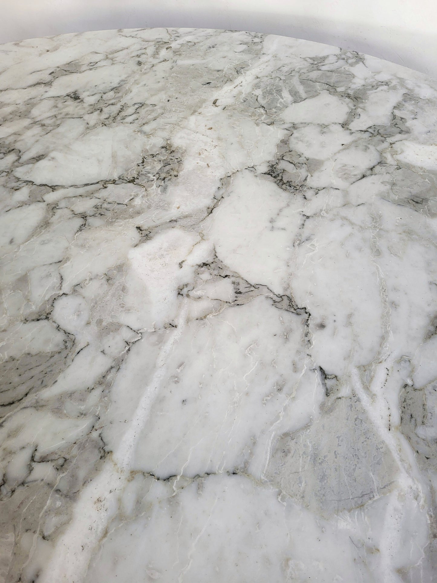 Table d'Osvaldo Borsani