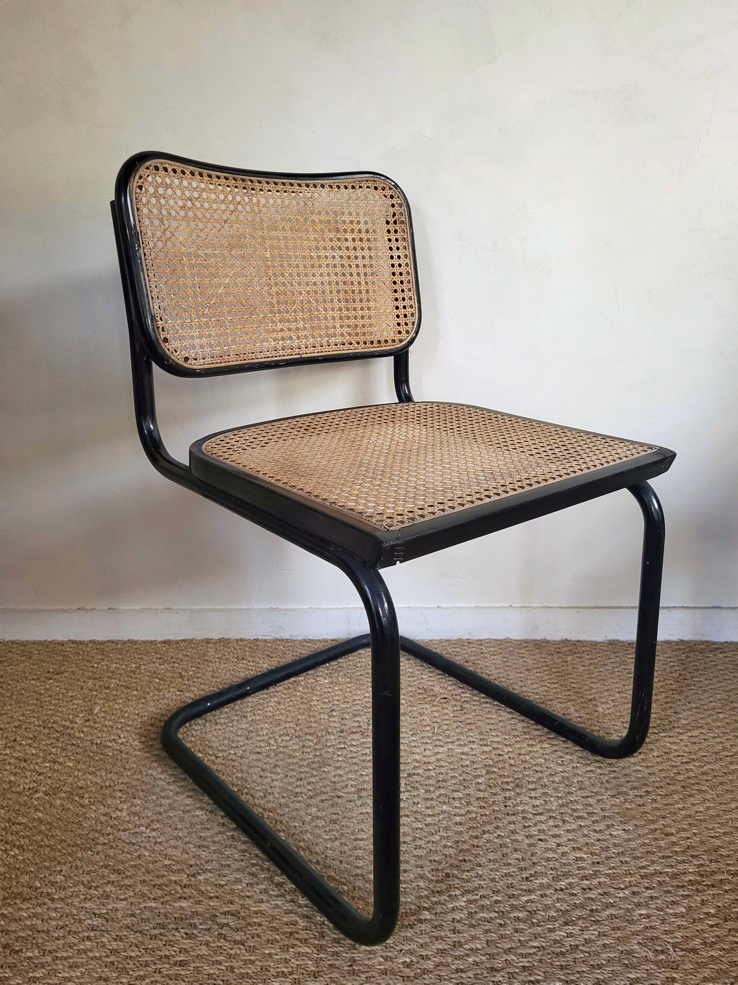 Chaise cannée façon Cesca