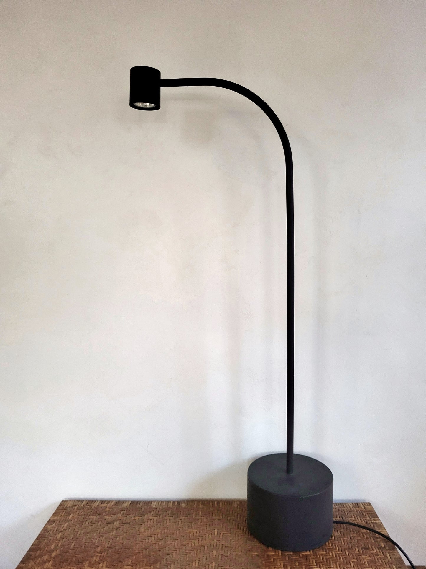 Lampe "Halo Click" de Ettore Sottsass