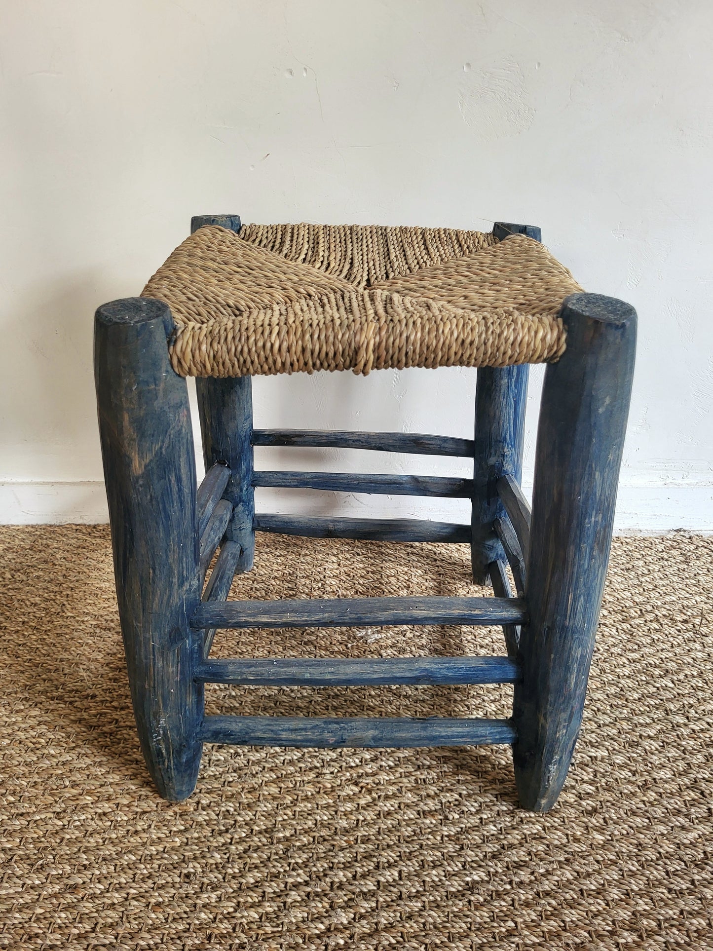 Tabouret en bois et osier n°3