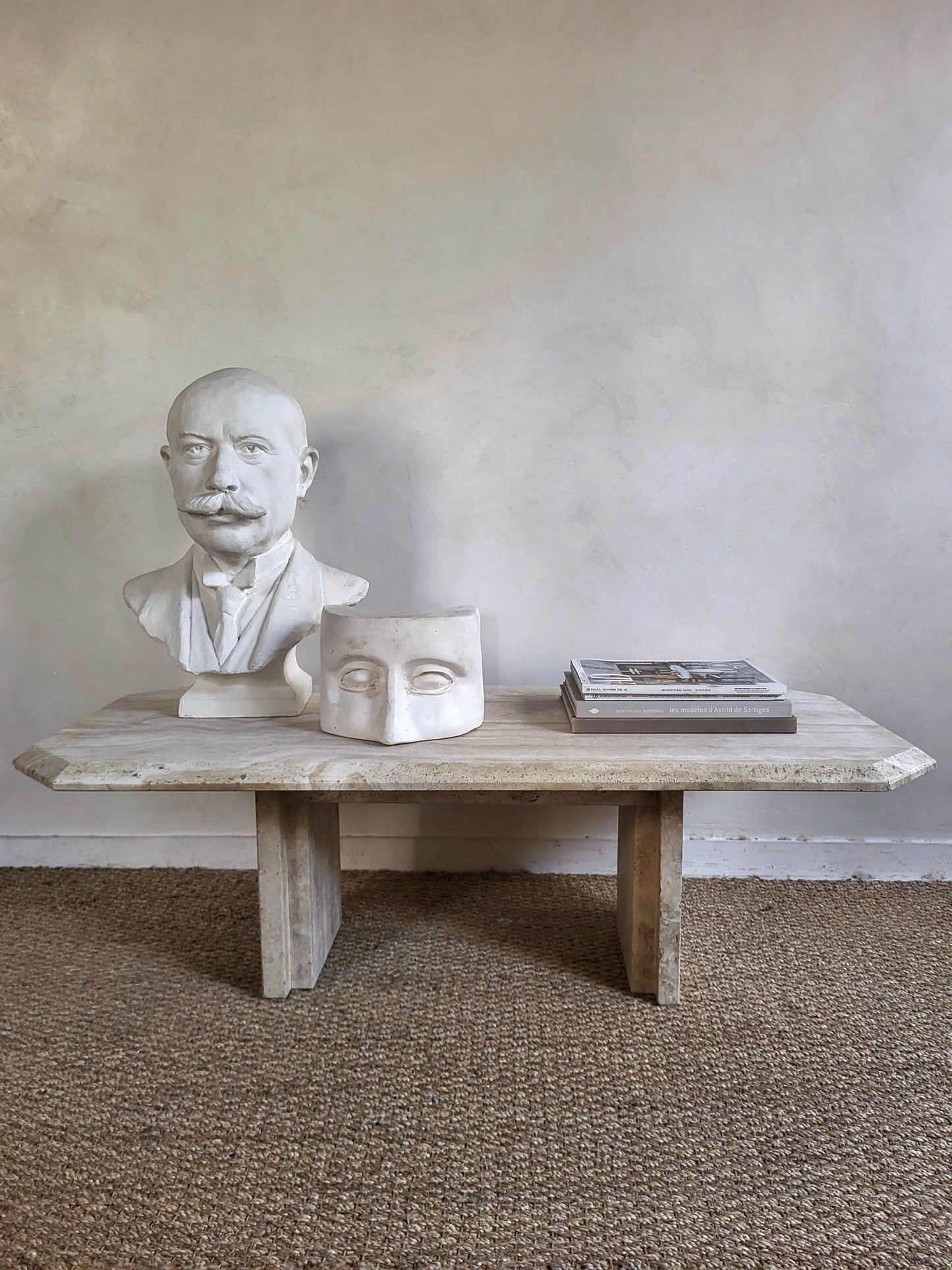 Table basse en travertin