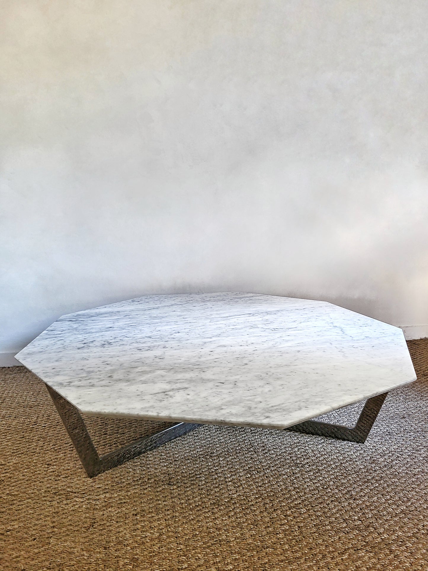Table Roche Bobois en marbre