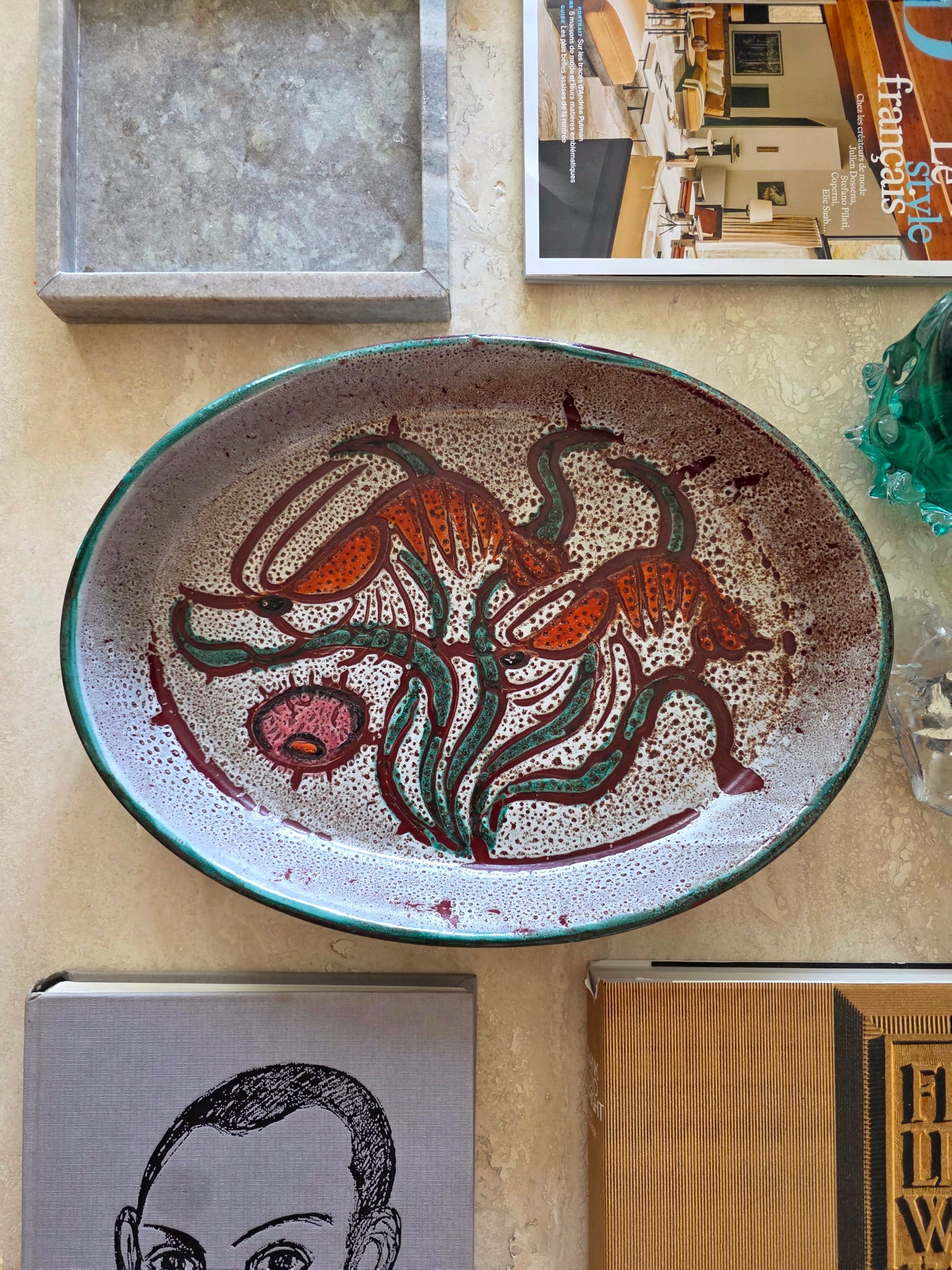 Grand plat façon Vallauris
