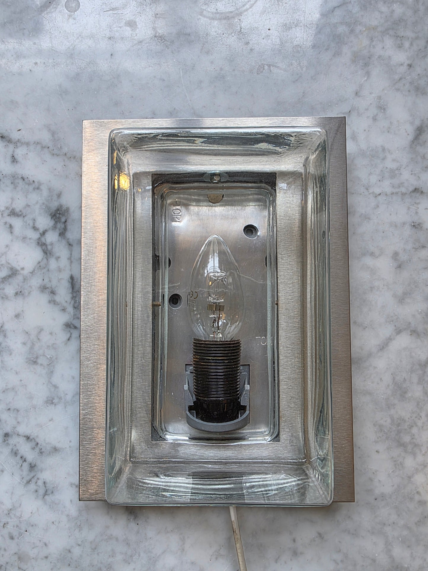 Lampe murale inox et verre