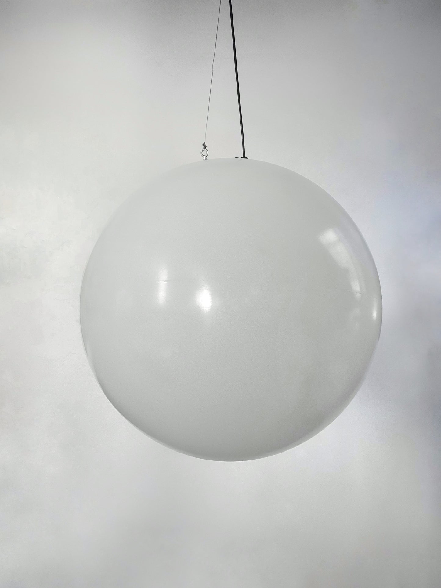 Grande suspension-boule en ABS